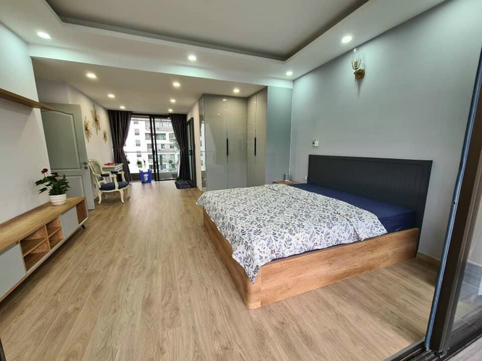 Cho thuê căn hộ 2 PN, giá cực tốt tại Riviera Point - Keppel Land Q7,view hồ bơi , giá thuê 16tr/tháng - 2135