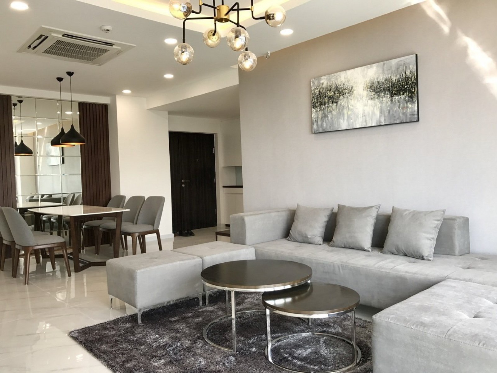 cho thuê CH Riverpark Residence view sông, giá rẻ nhất thị trường , căn góc