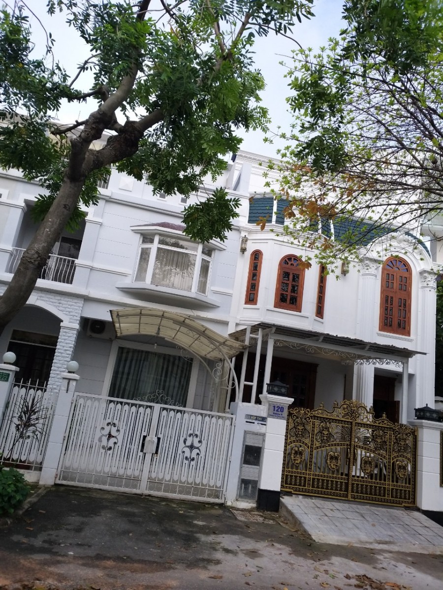 Hạ giá cho thuê mùa dịch tại biệt thự Mỹ Toàn 1 Phú Mỹ Hưng, Q7, giá 40 triệu/tháng.