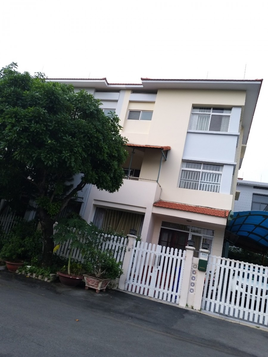 Cho thuê biệt thự Mỹ Tú Phú Mỹ Hưng, Q7, giá rẻ
