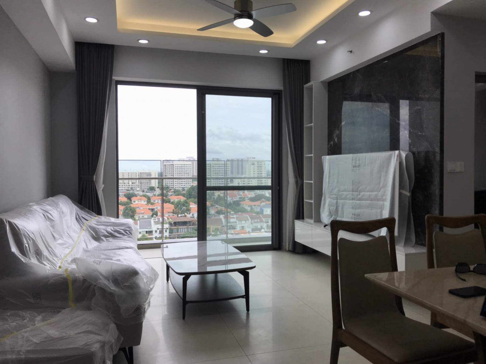 Urban Hill Apartment For rent in Phu My Hung 7 Dist full luxury interior furniture
