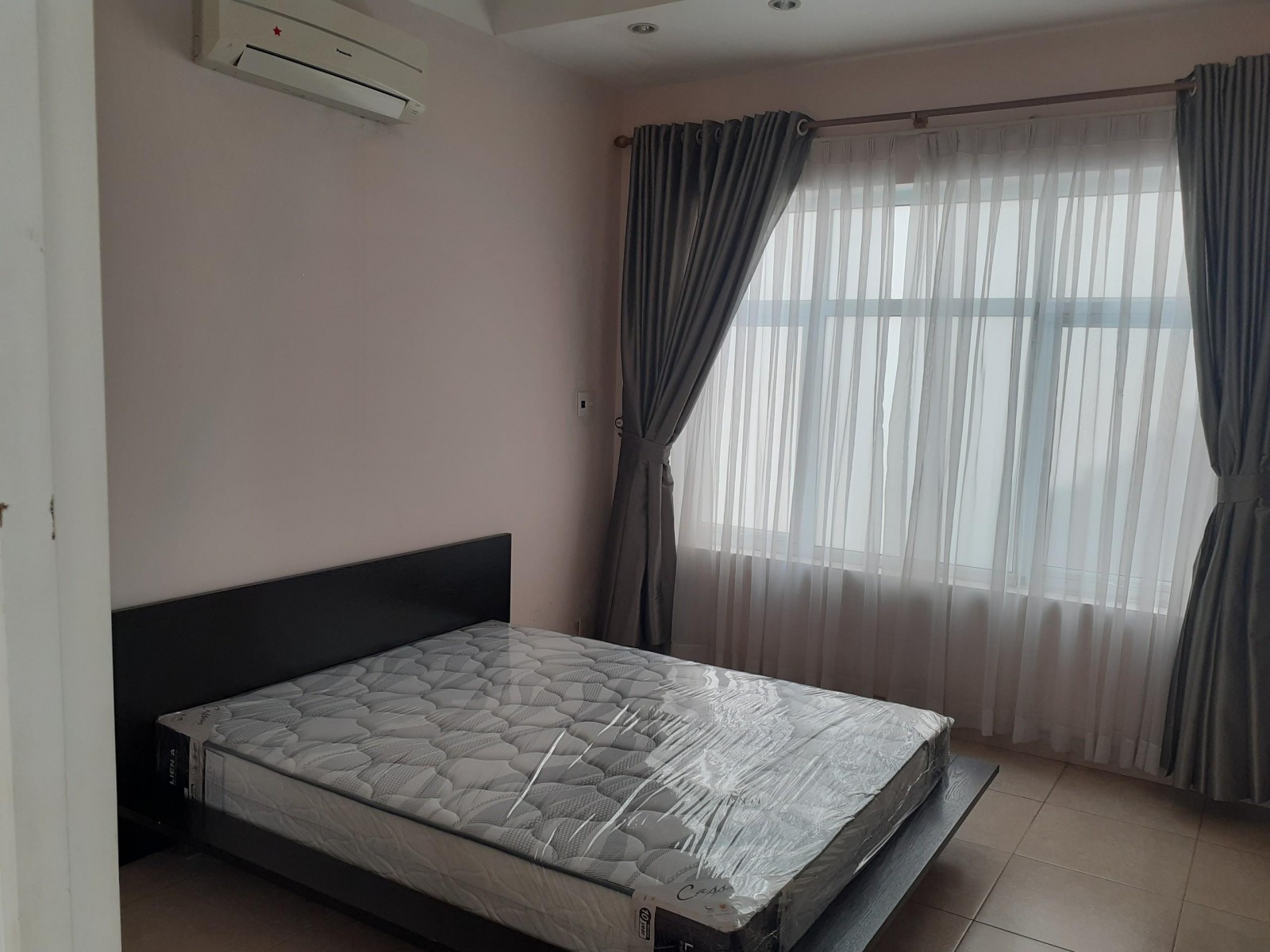 Bán gấp biệt thự Mỹ Thái  3, dt 7x20m nhà đang ở với nội thất đầy đủ - 5345