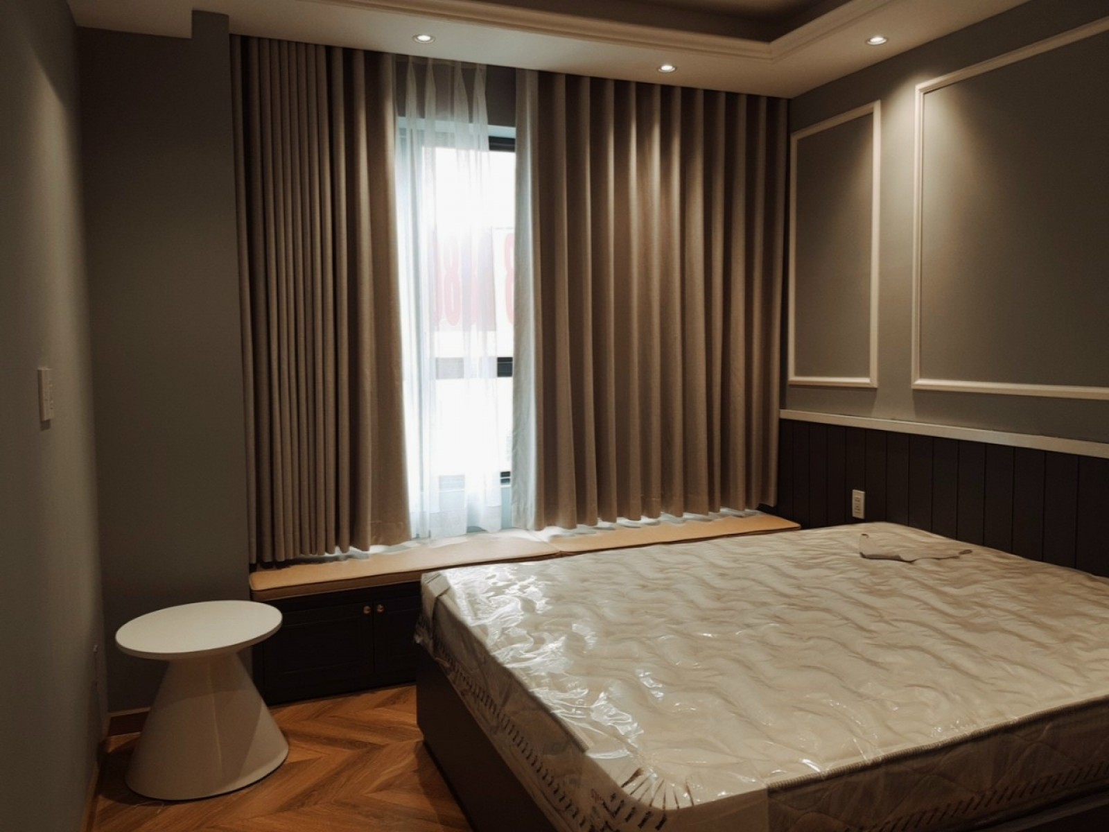 Bán căn hộ Green Valley PMH Q7 DT 120m2, 3PN view sân golf giá 5,4 tỷ nhà đầy đủ nội thất cao cấp.