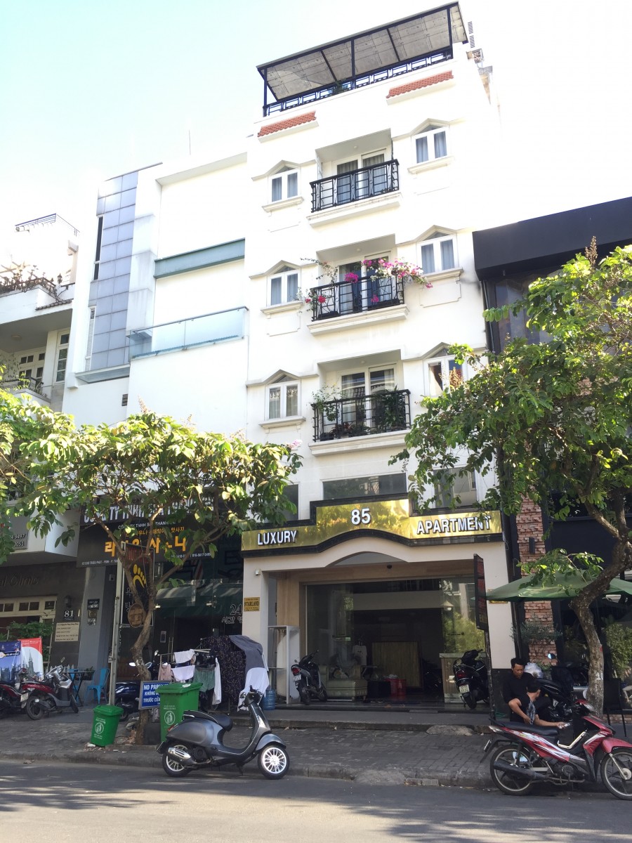 Nhà xây chuẩn KS-CHDV 12 phòng khu Hưng Gia, Phú Mỹ Hưng giá thuê tốt