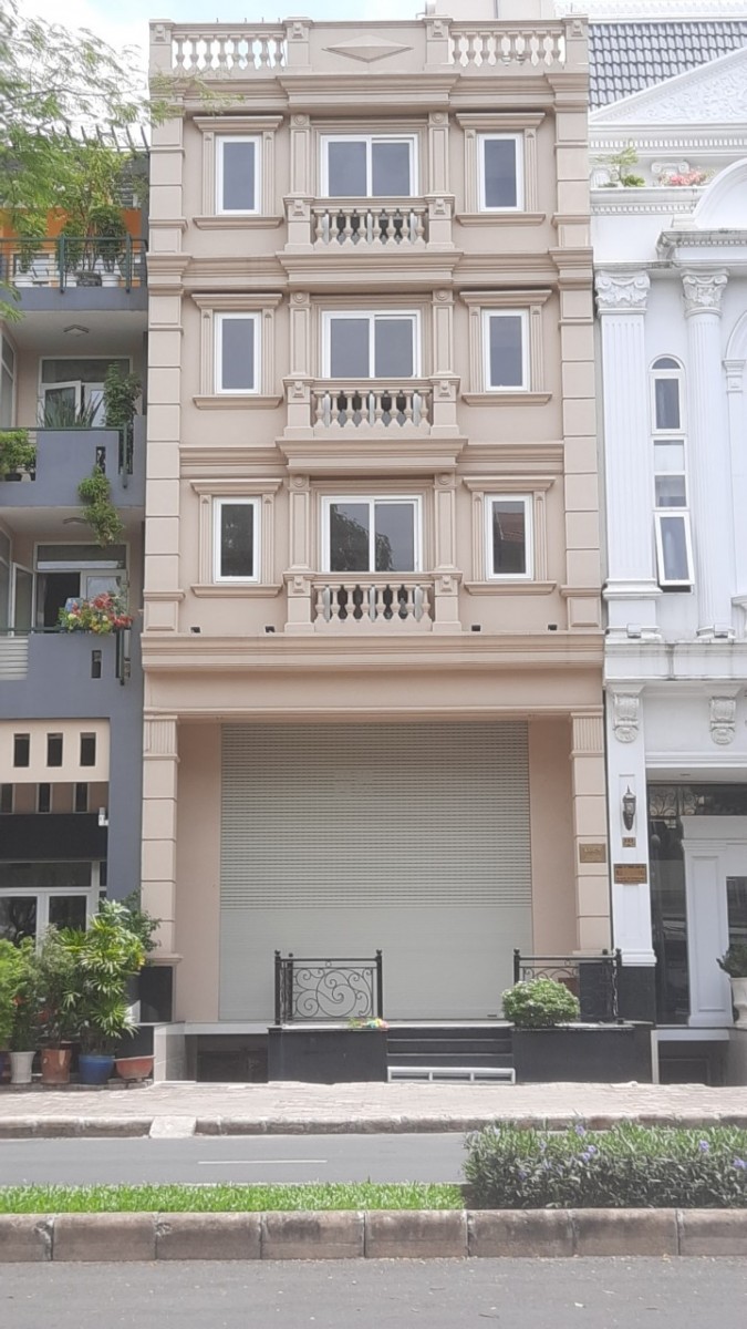 Thuê nhanh nhà phố 5 lầu có thang máy khu Nam Long, Phú Mỹ Hưng