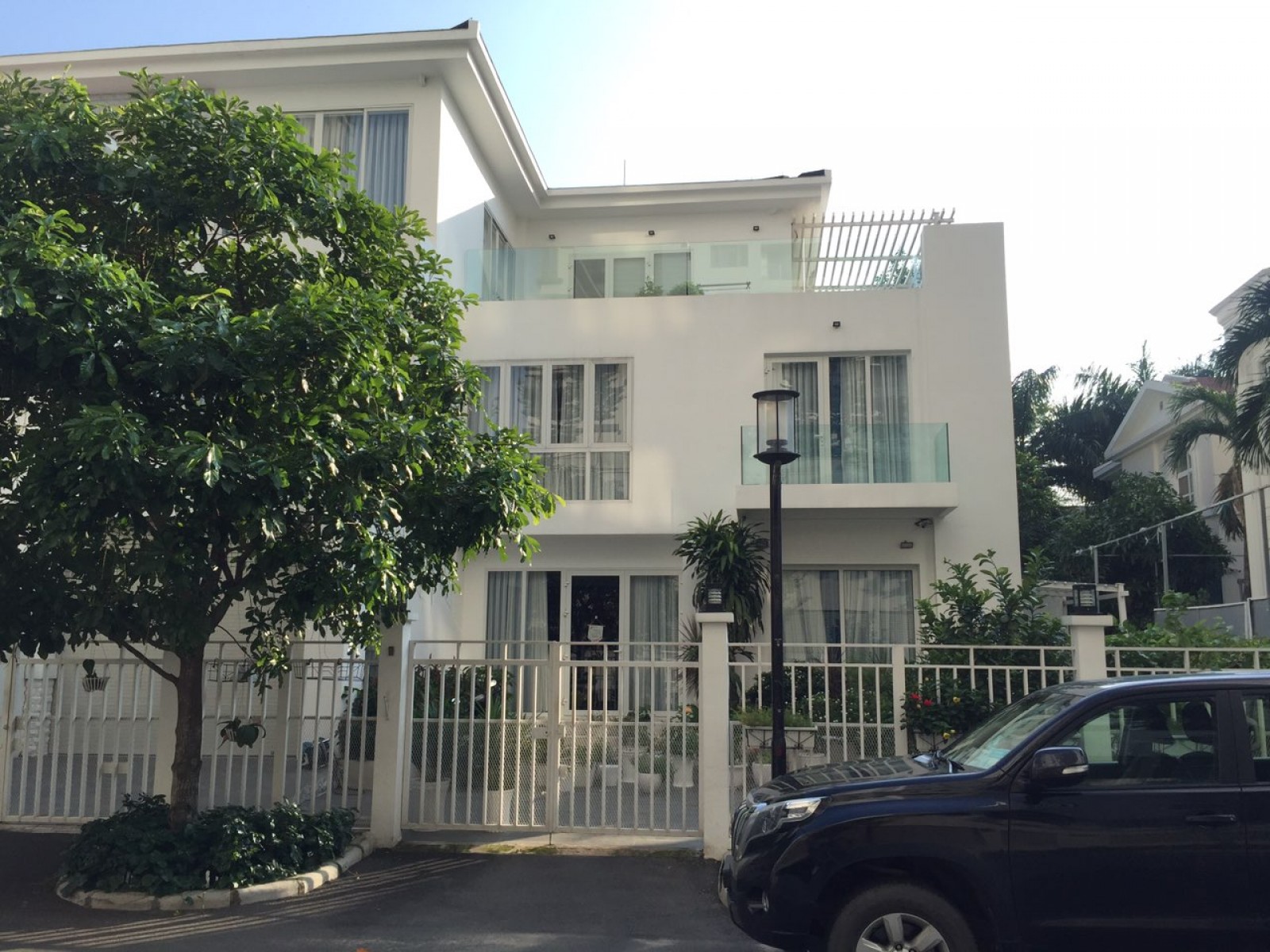 Chọn ngay biệt thự Mỹ Phú, Phú Mỹ Hưng tiện thuê làm VP và để ở