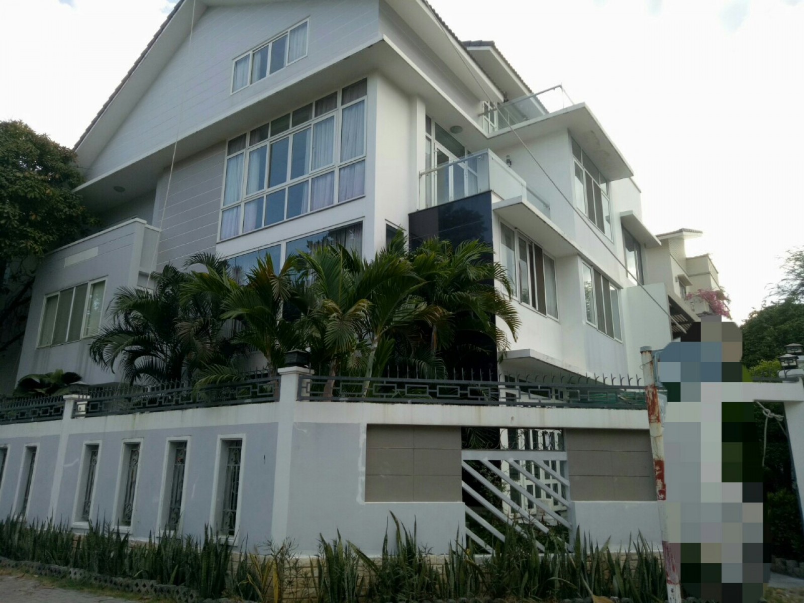 Cho thuê biệt thự đơn lập Nam Thông Phú Mỹ Hưng, quận 7. Giá 55 triệu/tháng nhà mới đẹp full nội thất LH: 0902857558 THANH PHONG.