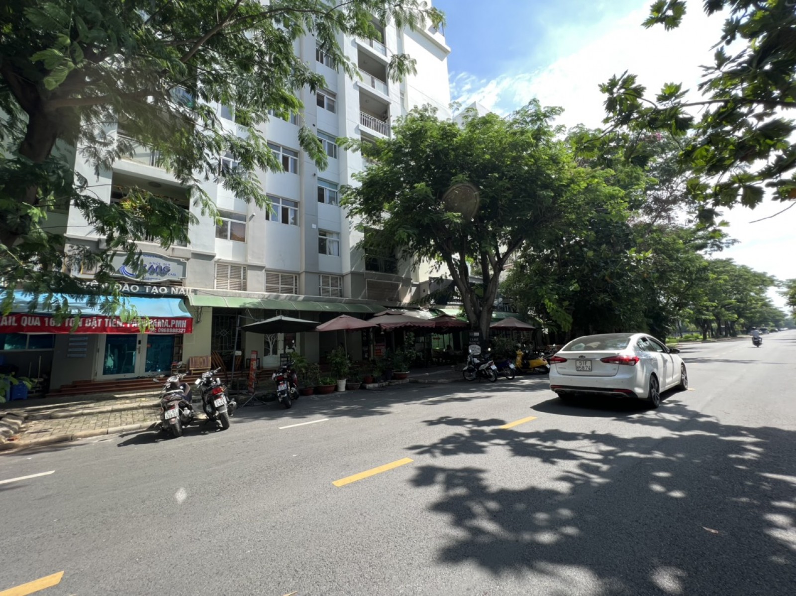 Cho thuê mặt bằng shop Mỹ Viên đường Số 22 Phú Mỹ Hưng, Quận 7. 143m2, giá 35 triệu/tháng. LH: 0946972730 Tân. - 7190