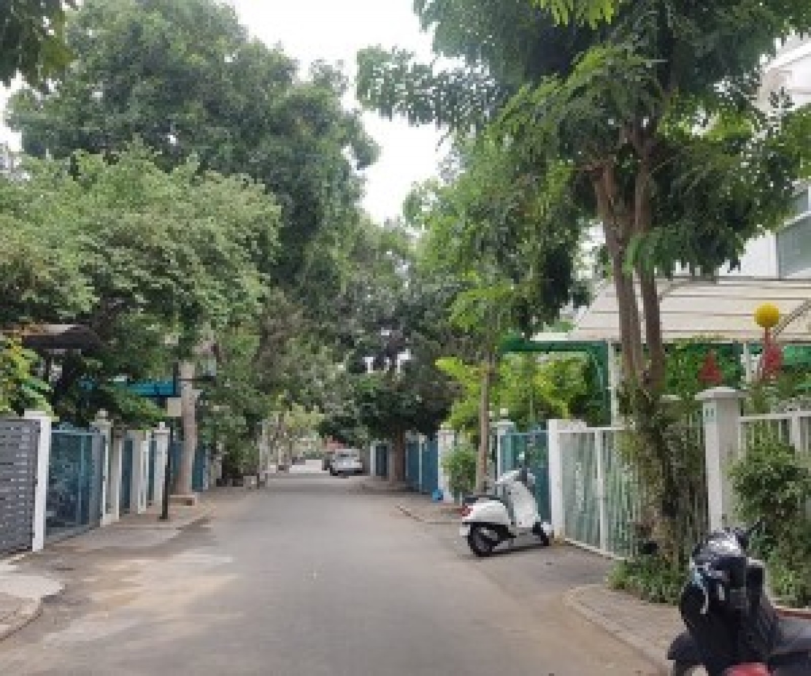 Bán Biệt thự liên kế Hưng Thái, đường Bùi Bằng Đoàn, Quận 7 chỉ 29 tỷ bao sổ