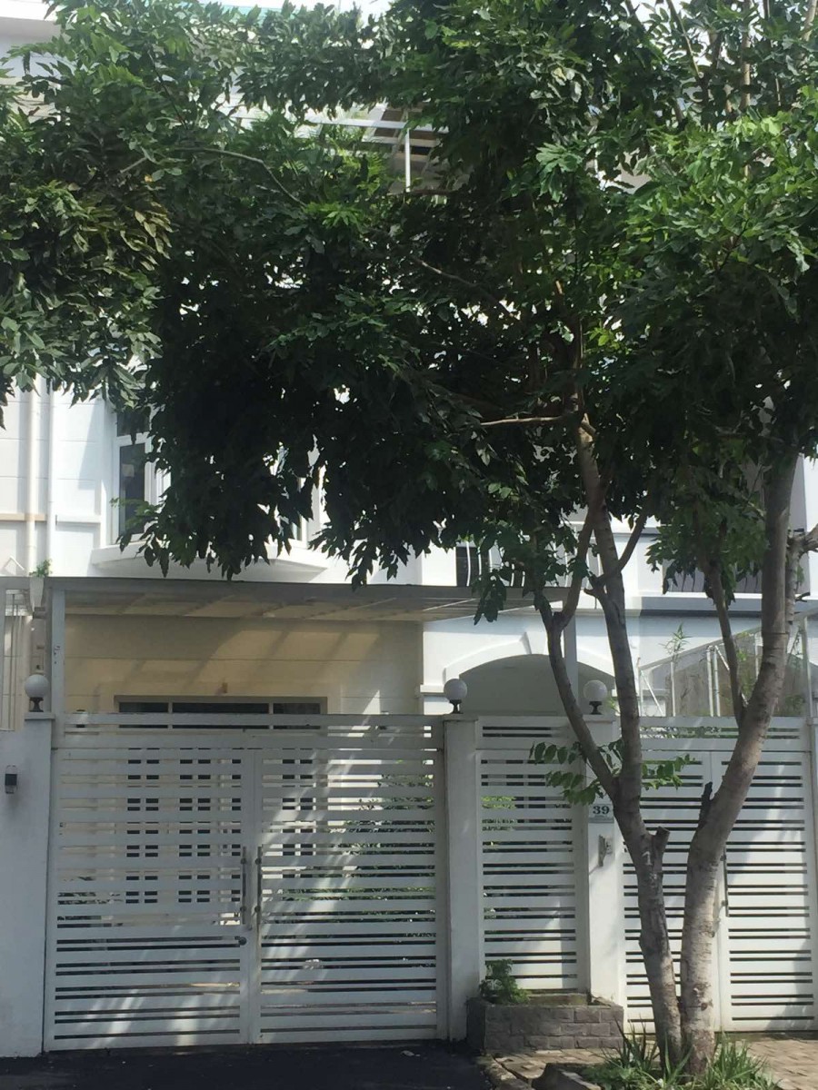 Bán gấp biệt thự Mỹ Thái  3, dt 7x20m nhà đang ở với nội thất đầy đủ