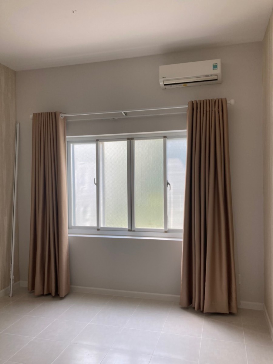 Cần cho thuê biệt thự Nam Thông 2, Phú Mỹ Hưng, Q7. Giá thuê: 40 triệu/tháng - 8807