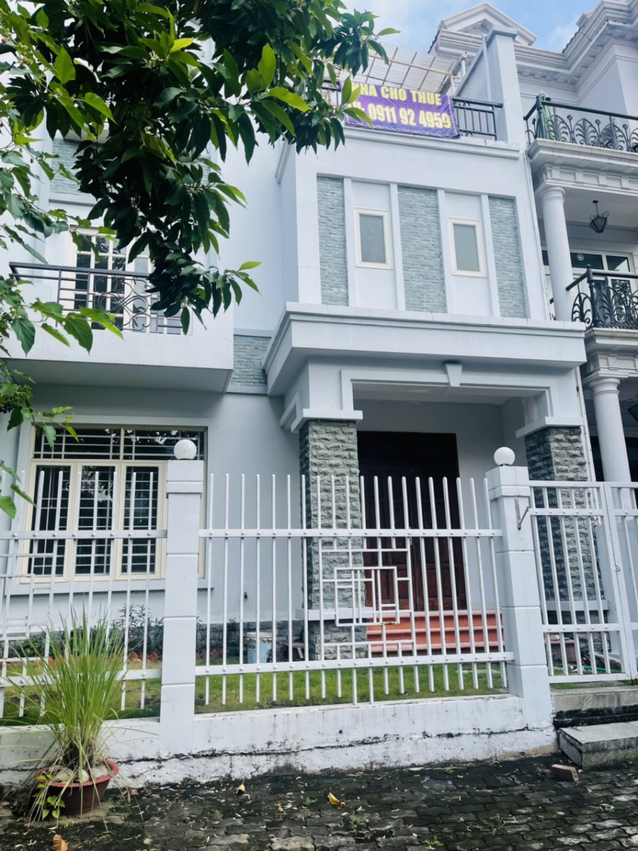 Cho thuê biệt thự 2 mặt tiền Nam Đô phú mỹ hưng q7 hcm - 9341