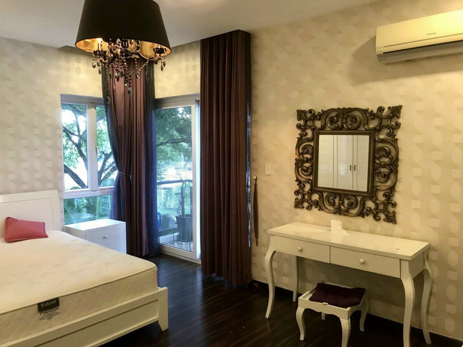 Cho thuê biệt thự đơn lập góc 3 mặt tiền có hồ bơi nhà đẹp như hình! - 9664