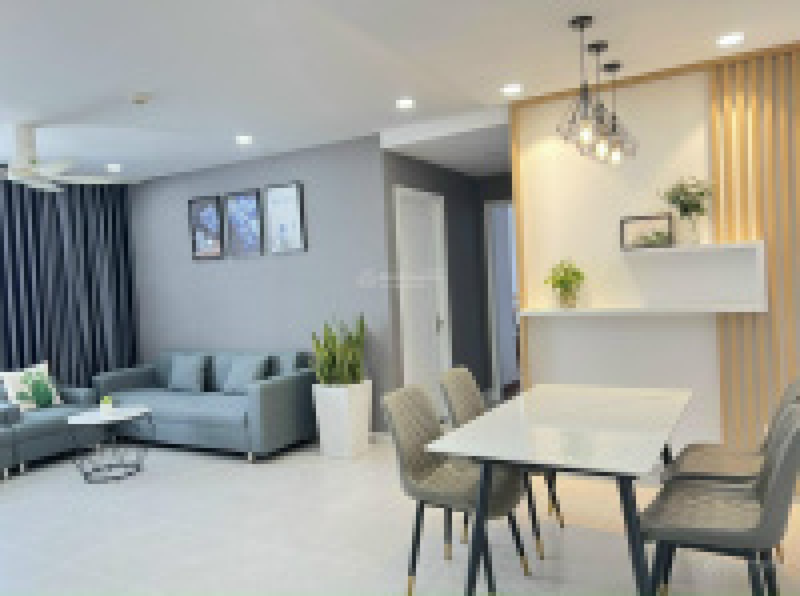 Cân bán căn hộ Green valley 88.6m2, 2PN, 2WC. Ô xe hơi, sổ hồng. Giá chỉ 4 tỷ 650tr