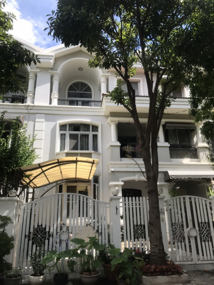 Cho thuê biệt thự Mỹ Phú 1b, Phú Mỹ Hưng, Quận 7, giá 2.000$/tháng