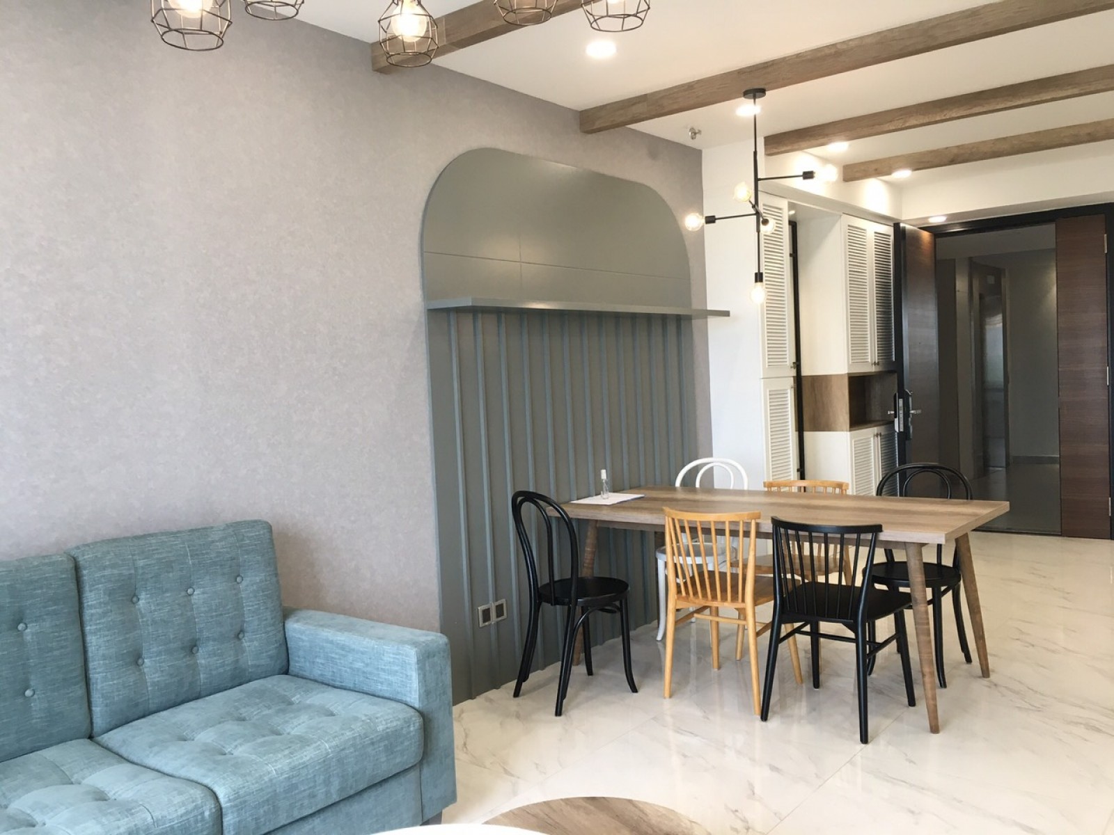 Cho thuê căn hộ 124m2, 3PN, 2WC Midtown Phú Mỹ Hưng nhà đẹp