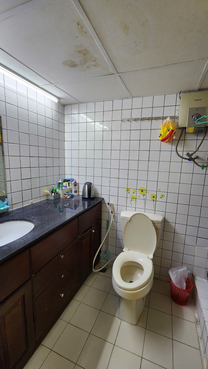 Cho thuê mặt bằng shop Hưng Vượng đường Lê Văn Thiêm giá chỉ 28 triệu - 11115