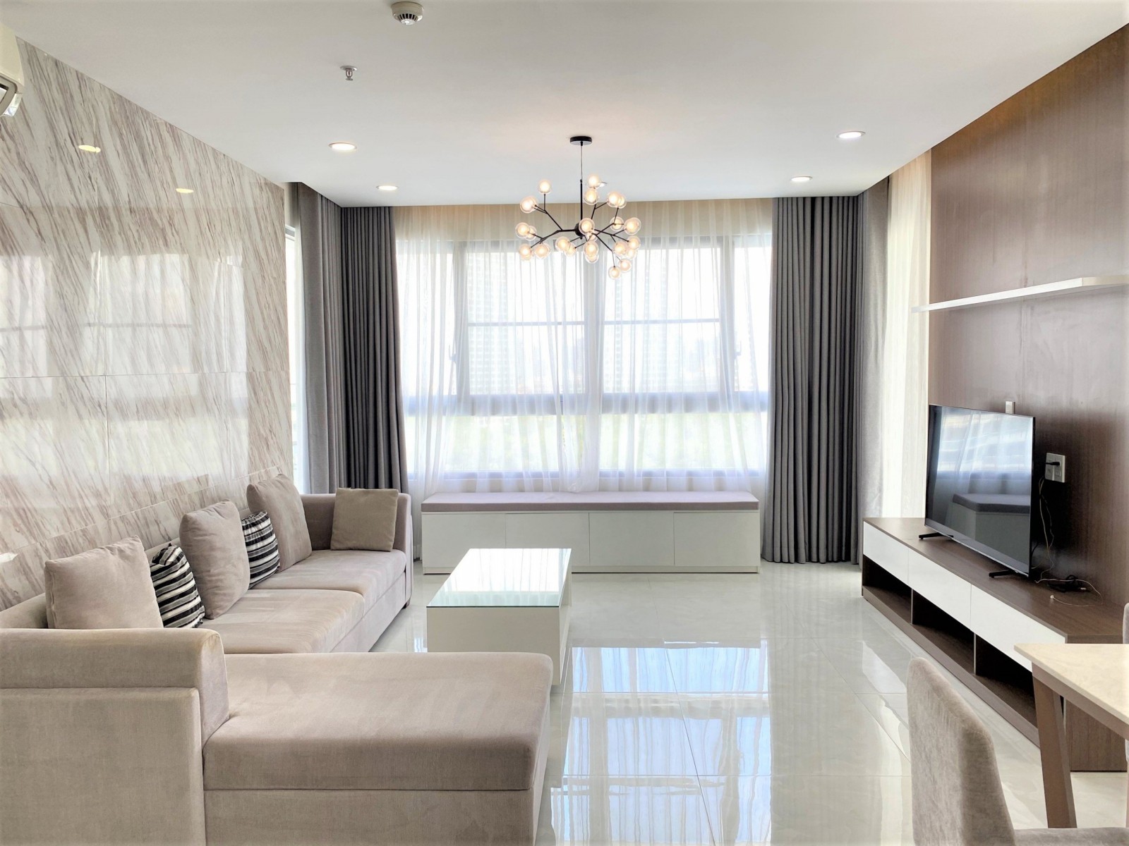 bán căn hộ Green valley, 3pn 124m2 ngay crescent mall q7