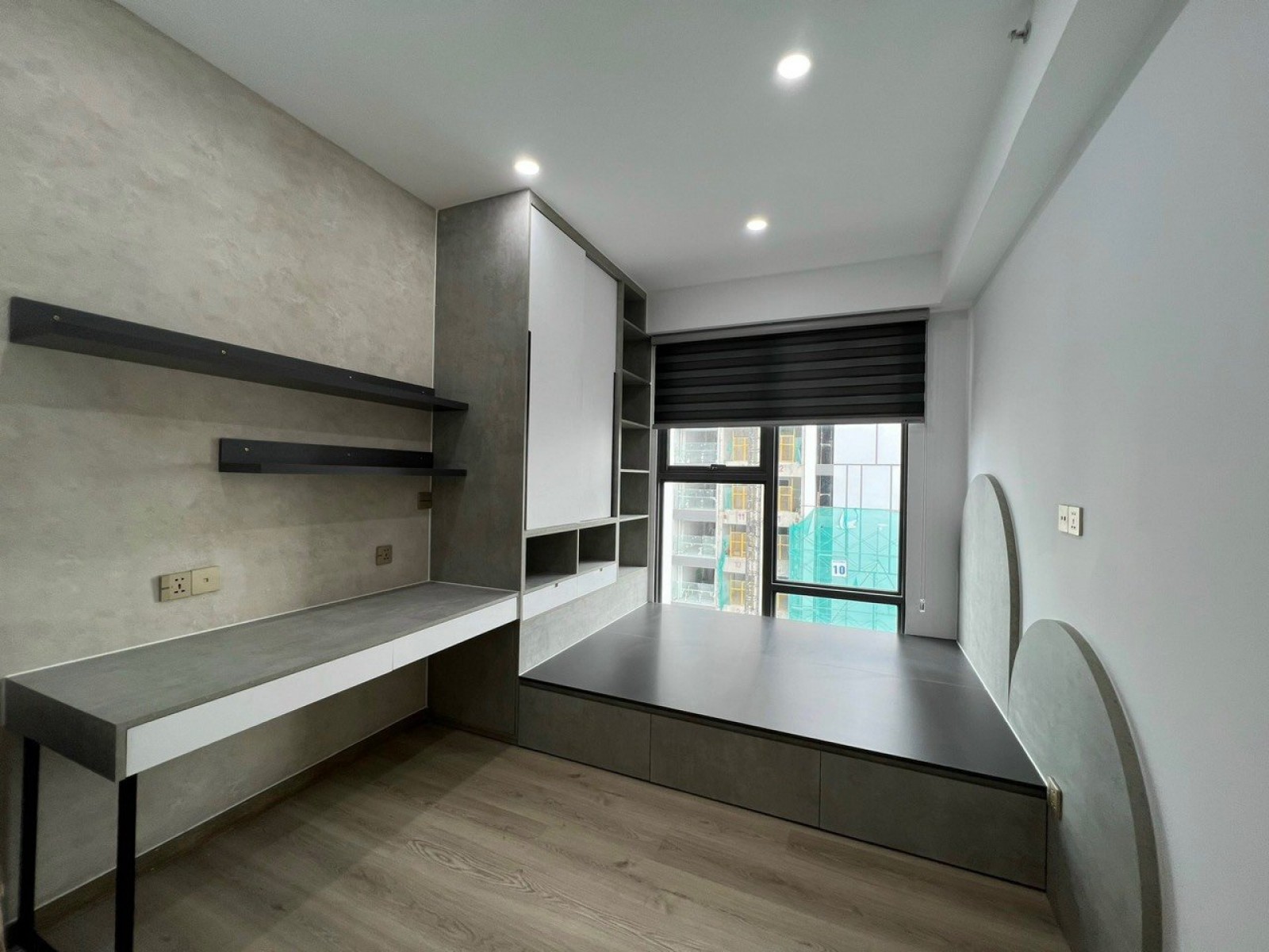 kẹt tiền bán gấp căn hộ ascentia 84m2, lầu cao, phú mỹ hưng giá tốt - 11524