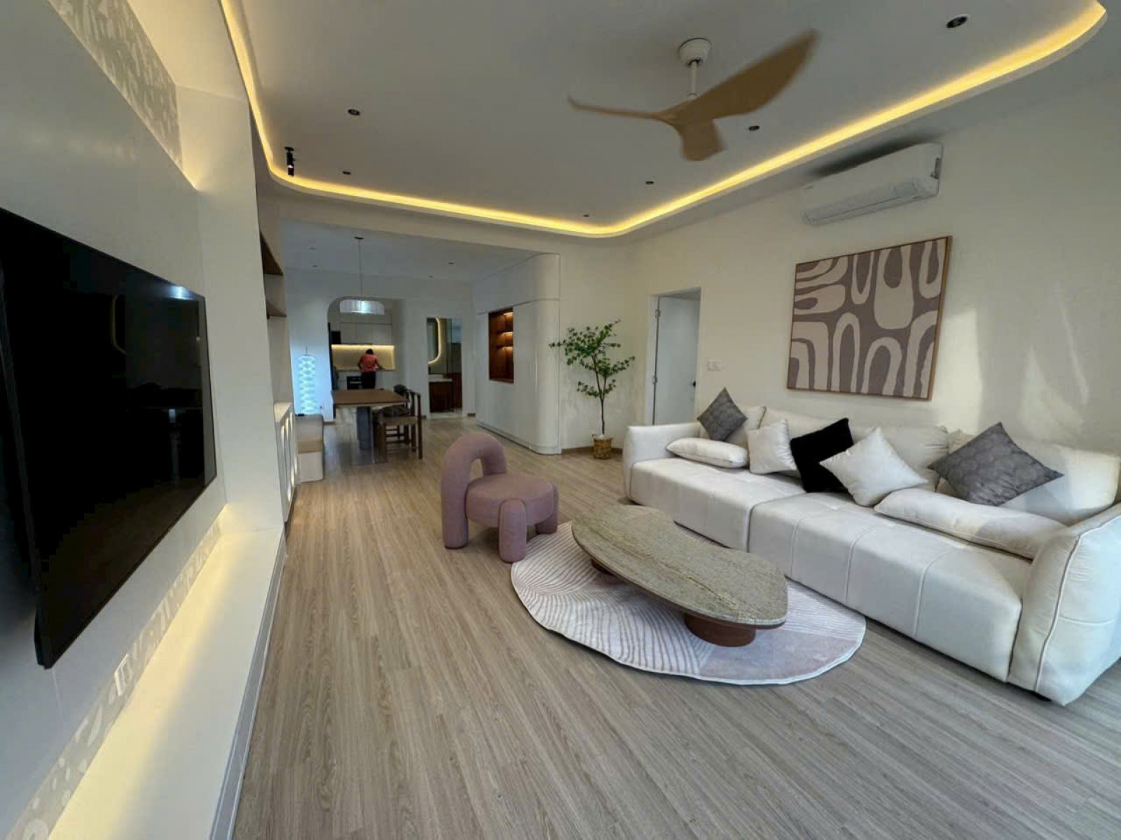 Bán Gấp căn hộ Cảnh Viên, 120m2, Góc 2 view công viên 2ha và Biệt thự - 11930