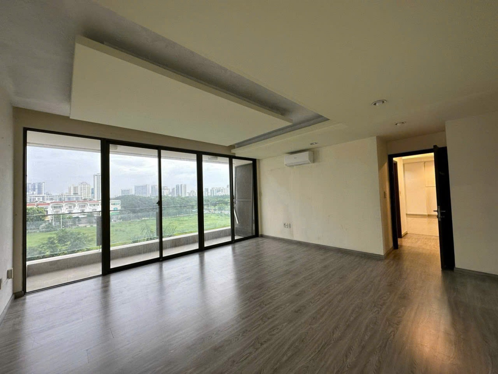 Cọc 1 tỷ nhận nhà căn hộ Panorama Phú mỹ hưng, 146m2, lầu cao, view sông cực đẹp - 11963