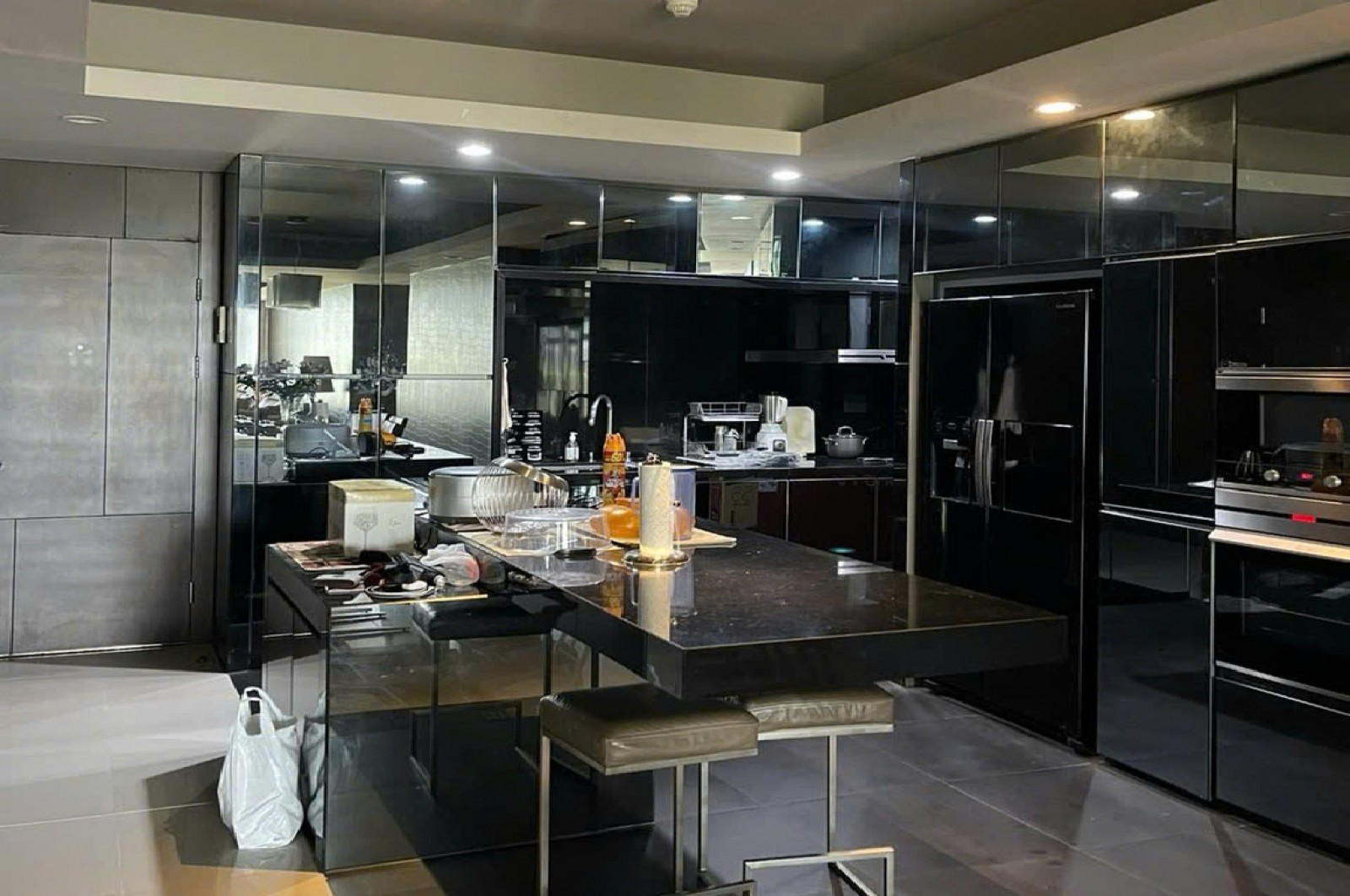 Bán gấp căn hộ Riverside Residence 239m2, 3PN, có sân vườn riêng, căn góc 2 view cực đẹp - 12018