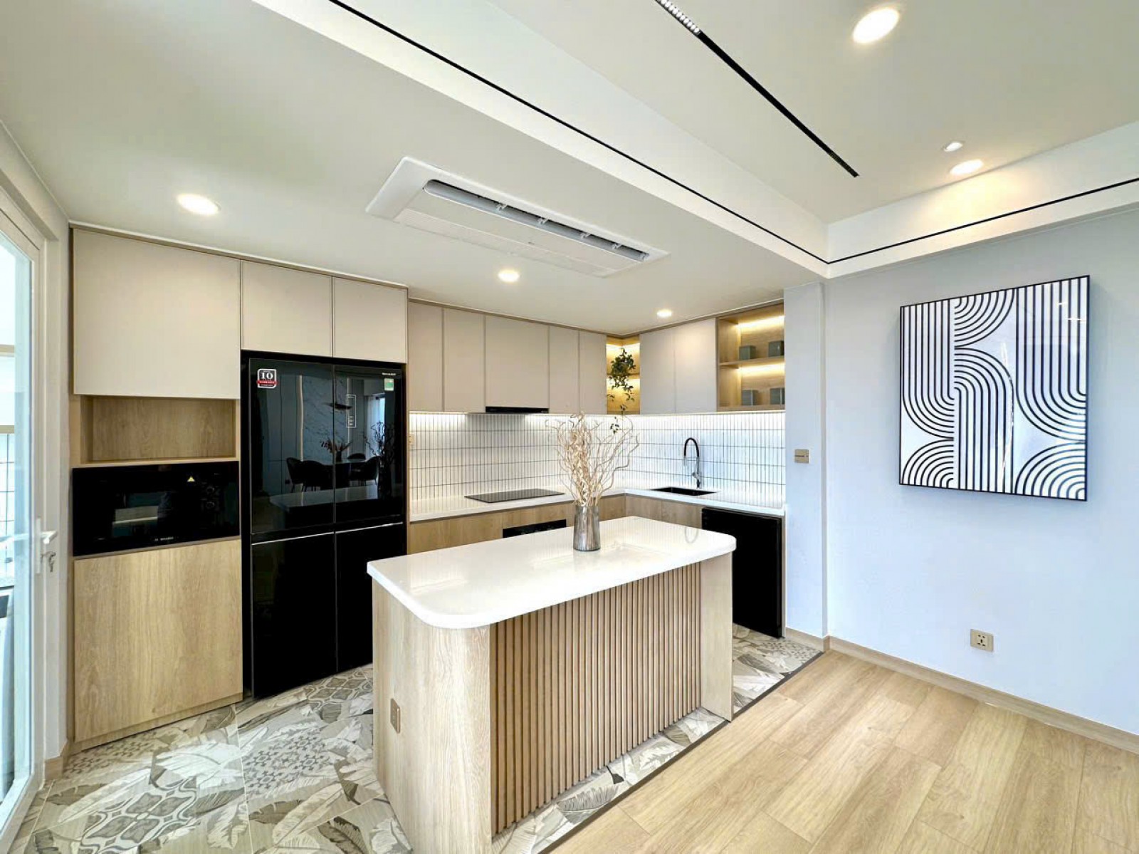 Bán gấp căn hộ Tophouse Garden Court 2, 118m2, 2 mặt view PMH cực đẹp - 12322