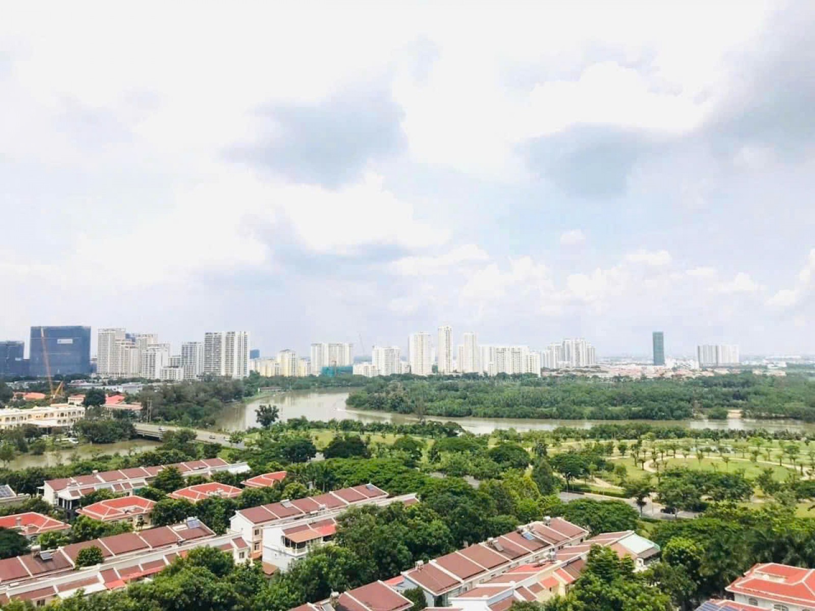 Bán gấp căn hộ Tophouse Garden Court 2, 118m2, 2 mặt view PMH cực đẹp