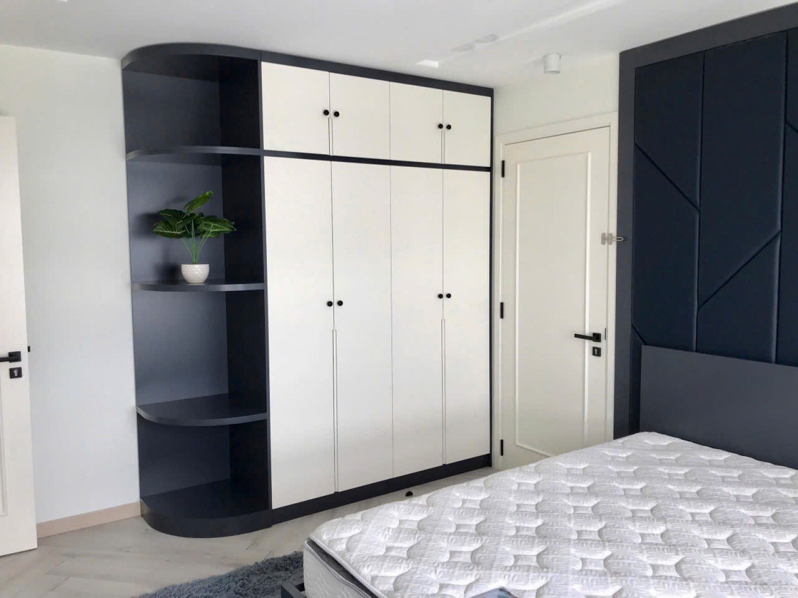 Bán Gấp trước tết căn Penhouse Happy valley 235m2, Góc 3 view cực đẹp - 12491
