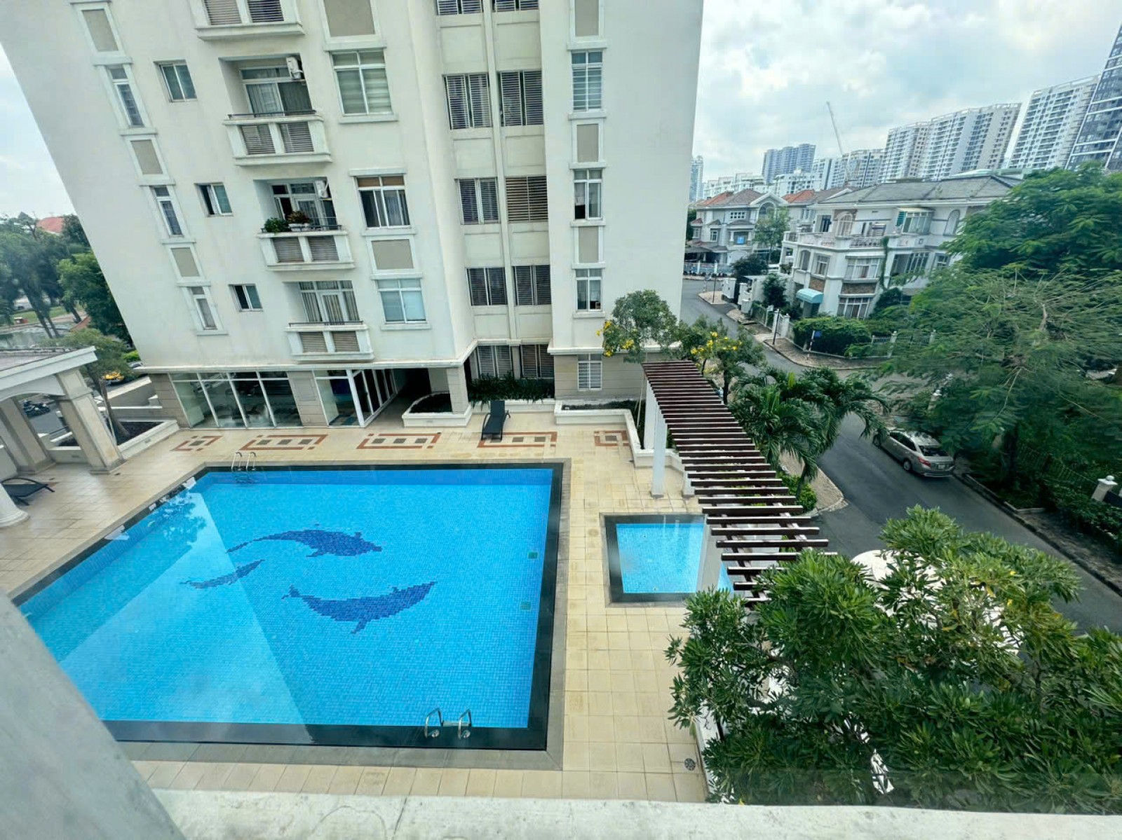Bán gấp căn hộ Cảnh viên 3, 118m2, 3PN, view biệt thự, giá tốt đầu tư - 12813