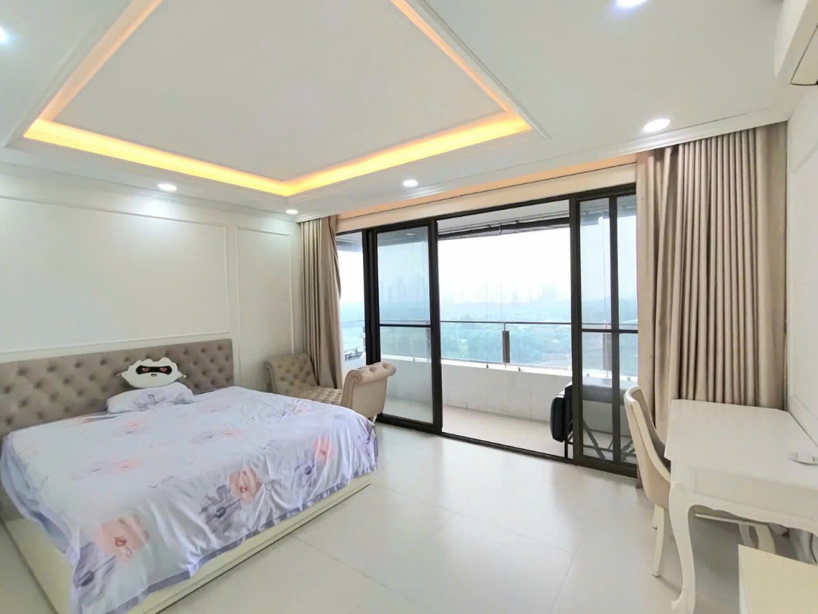 Bán gấp giá rẻ căn hộ Panorama 146m2, 3PN, view sông và hồ bơi cực đẹp - 12835