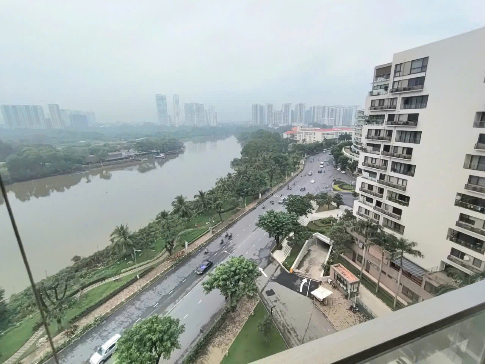 Bán gấp giá rẻ căn hộ Panorama 146m2, 3PN, view sông và hồ bơi cực đẹp - 12836