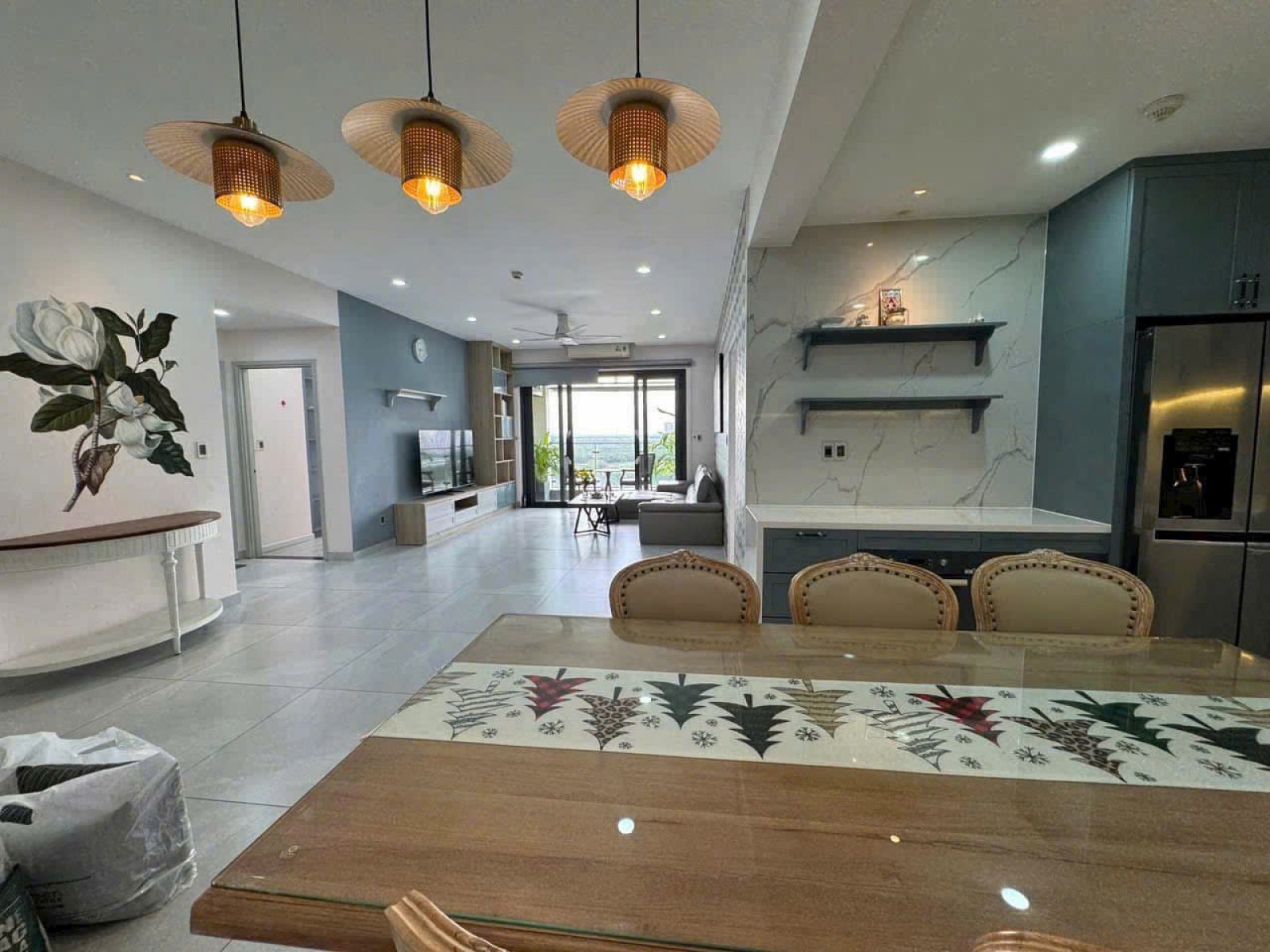 Bán căn hộ Riverside Residence 130m2, 4PN, nội thất cao cấp, view sông