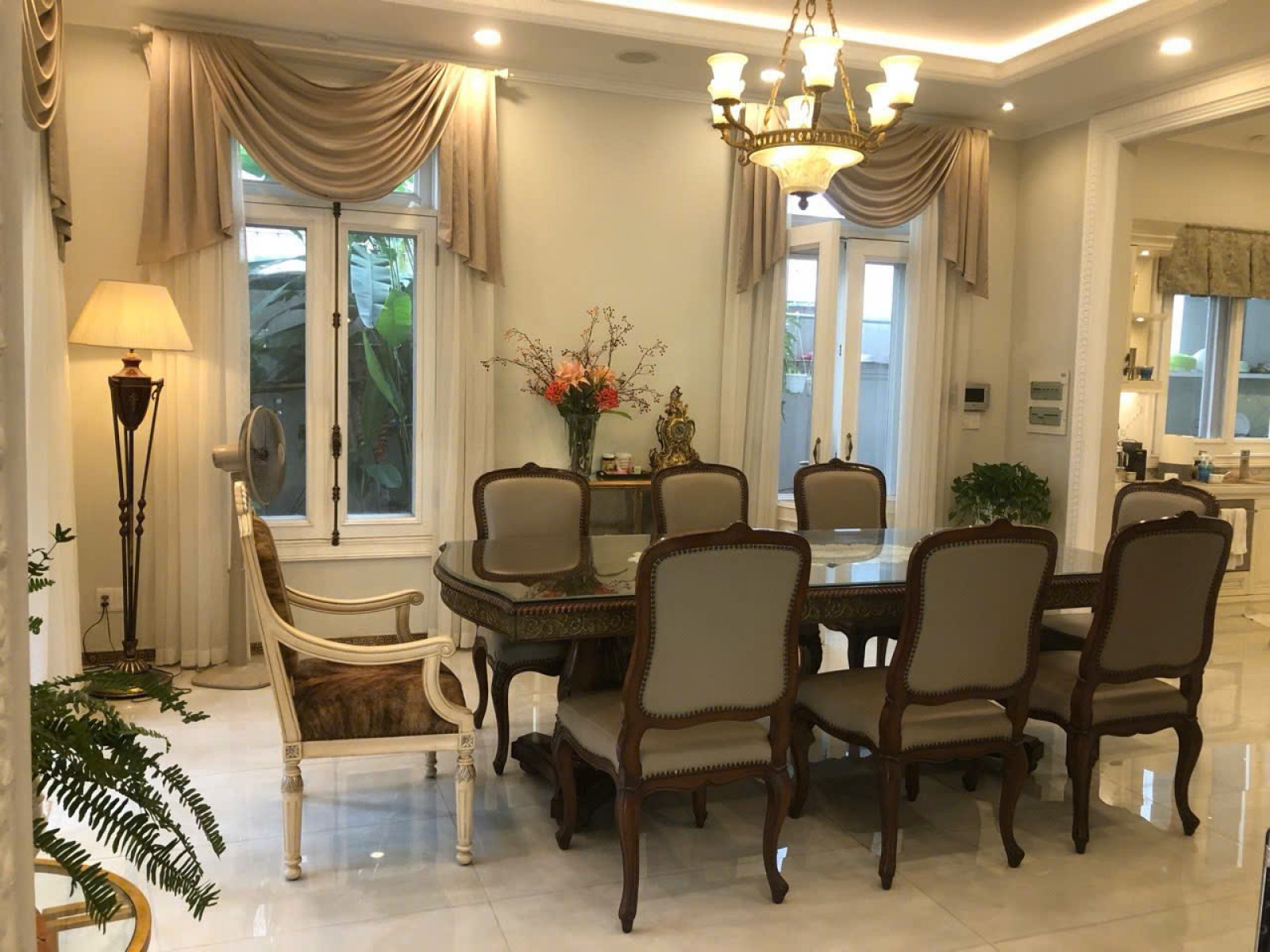 Bán gấp căn biệt thự đơn lập Nam thiên, có hồ bơi, nhà đẹp ngay Phú mỹ hưng - 13647