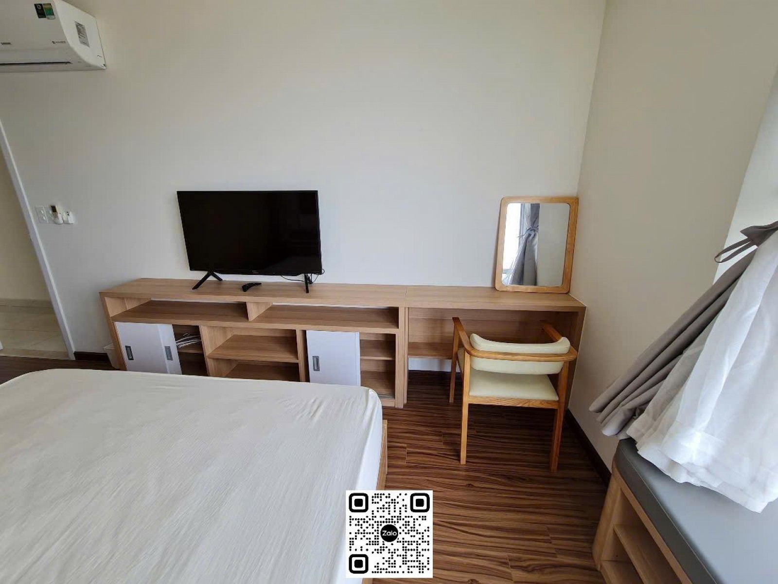 Hung Phuc Residence 100m2, 3 Beds For rent only 27 million per month - 13728