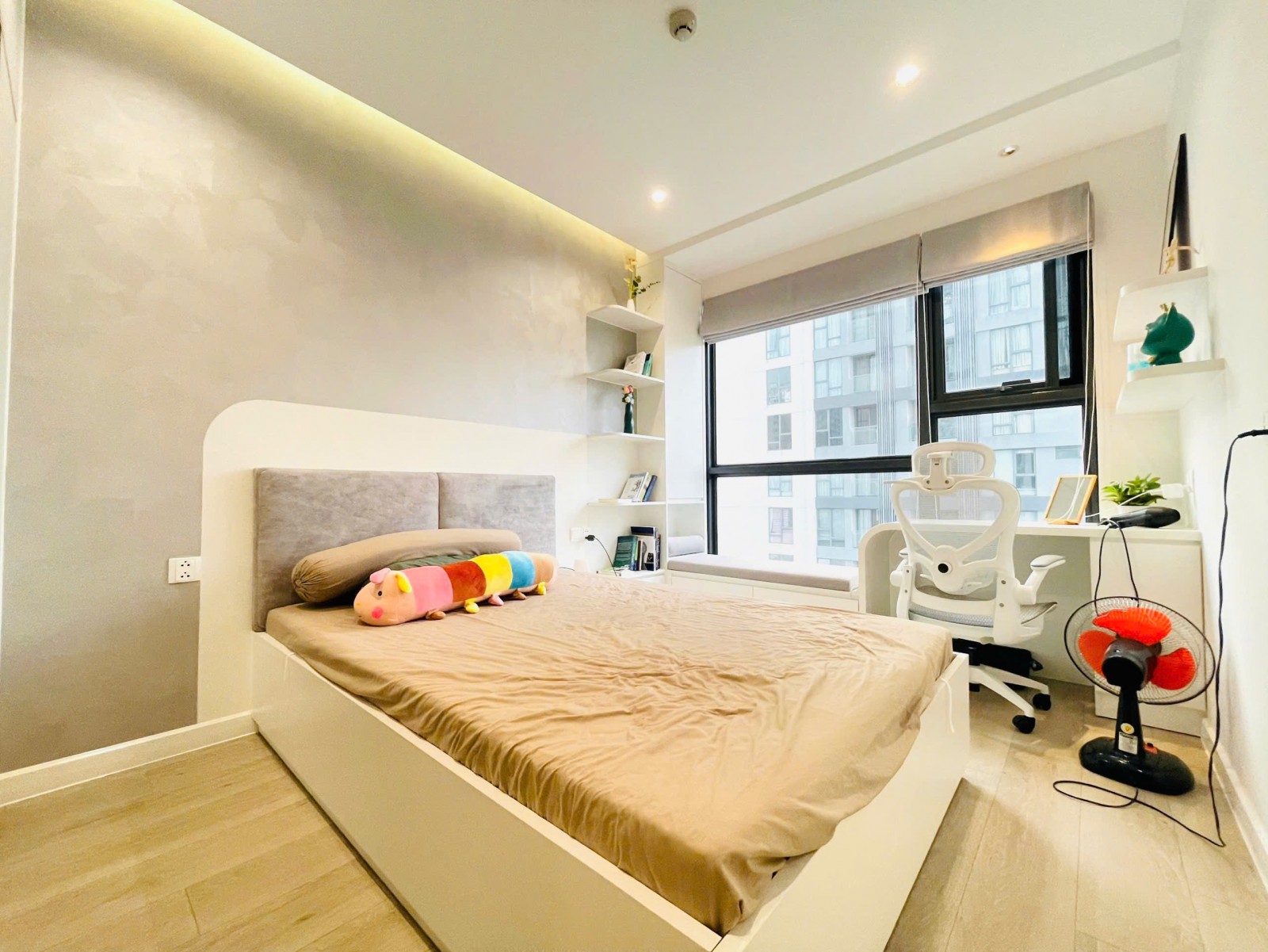 Bán căn hộ The Antonia , 3 phòng ngủ , nhà đẹp giá rẻ , Phú Mỹ Hưng , Quận 7 , tp Hồ Chí Minh - 14098