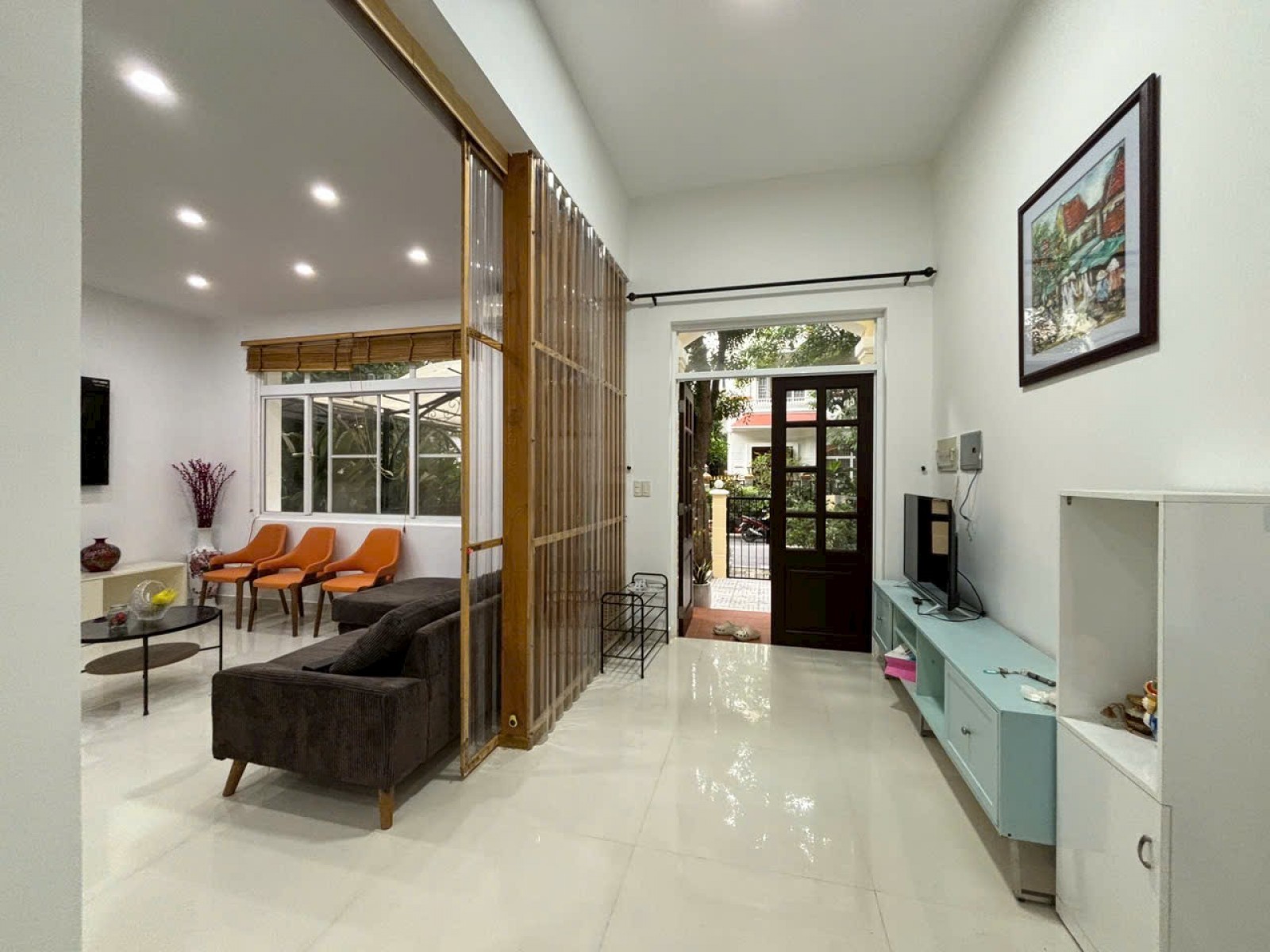 Cho thuê biệt thự Mỹ Giang 4PN, 3WC, 126m2 ngay cạnh Cầu Ánh Sao, Phú Mỹ Hưng, Tân Phong, Quận 7. - 14104