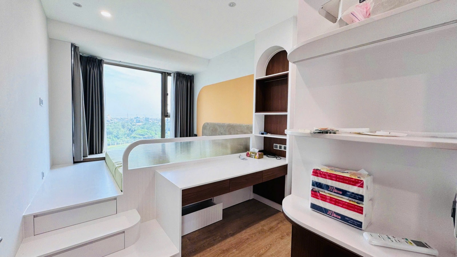 Bán căn hộ Midtown The Peak , DT98M2 , 2PN , 10,,5ty , pmh , q7 , tp Hồ Chí Minh - 14122