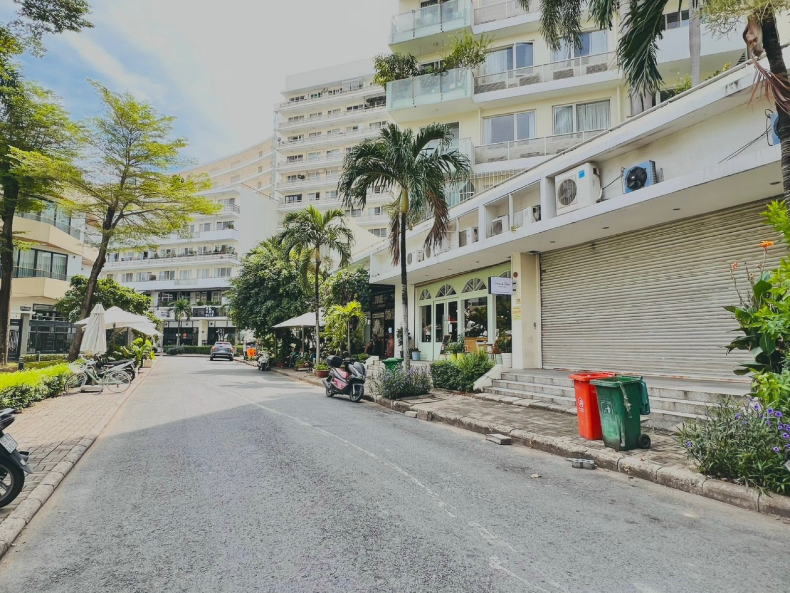 Bán Giá tốt Shop kinh doanh khu Grandview, 107m2, 15 tỷ thương lượng - 14180