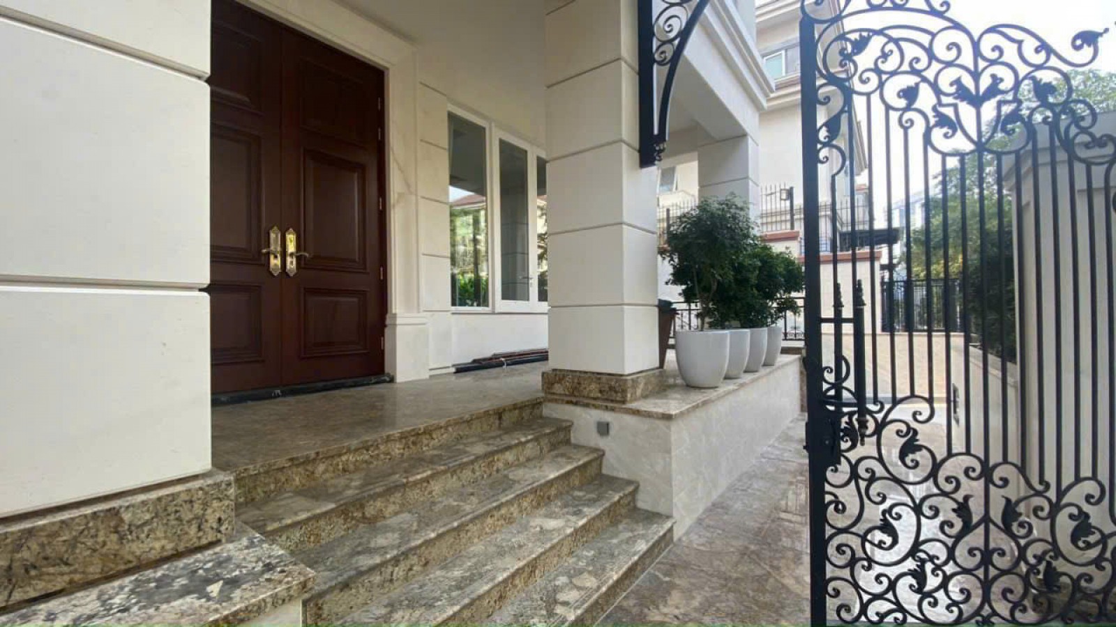 Bán gấp GIÁ CỰC RẺ căn Biệt thự đơn lập Sala Saroma Villa - Mai Chí Thọ, Quận 2
